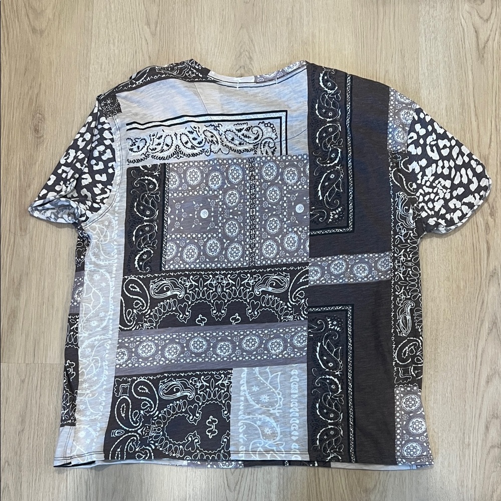 Free People Size Small Patchwork Patterned T-Shirt - image 6